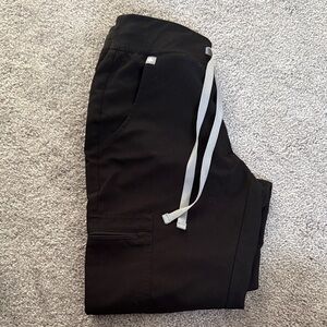 Figs Women’s jogger scrub pants